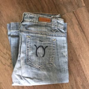 Yanuk Croppes Jeans